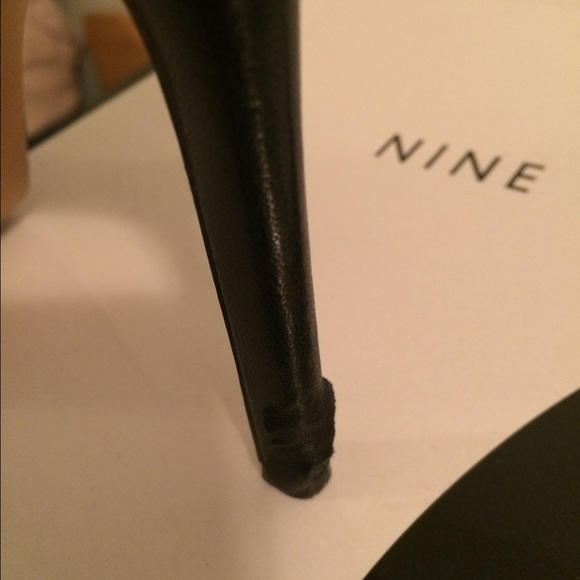 Black patent leather booties. Firm price. - Picture 6 of 6