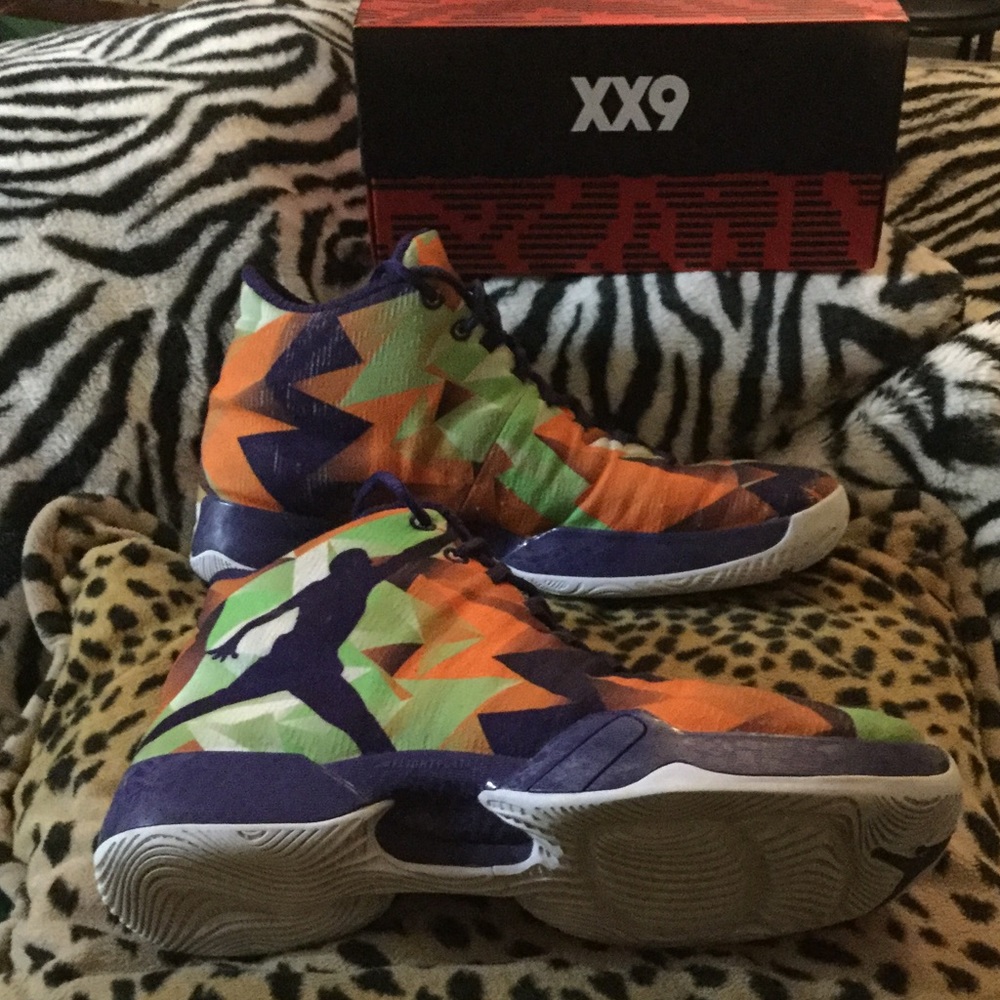 Air Jordan 29's "hare"