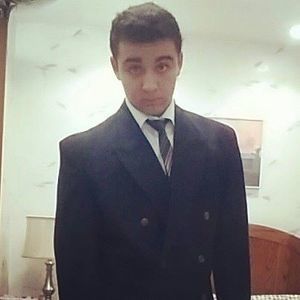 Meet your Posher, Ali