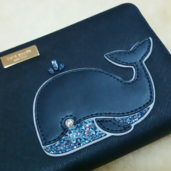 ♠️ Kate Spade Off We Go Neda Whale Wallet - Picture 4 of 4