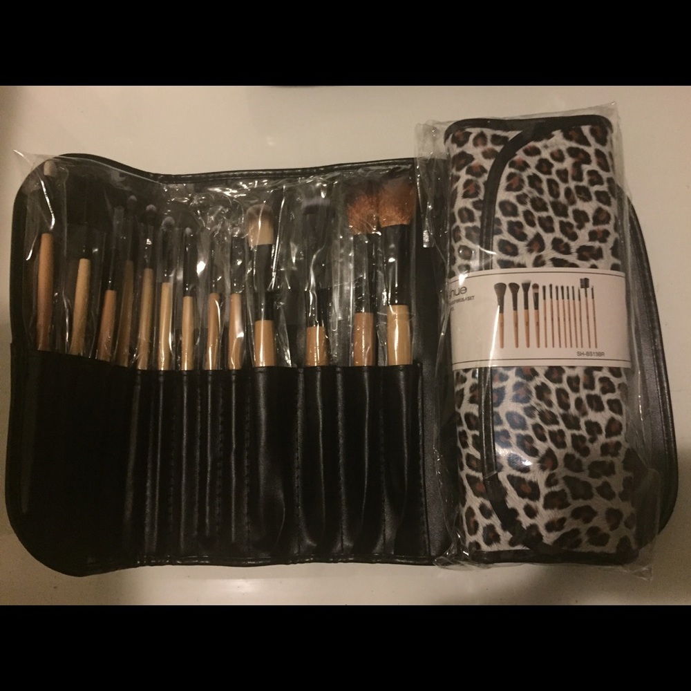 Brush sets - Picture 3 of 3