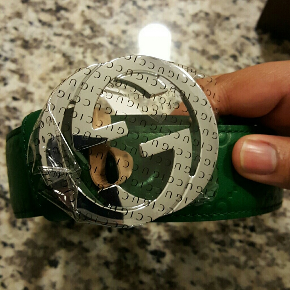 Men Gucci belt