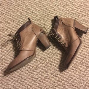 Hudson lace up boots