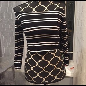 Forever 21 (S) off the shoulder cropped top