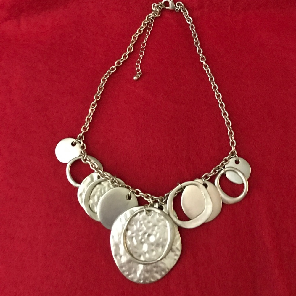 Gold Tone Necklace