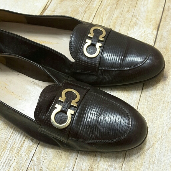 Salvatore Ferragamo Shoes - Salvatore Ferragamo Leather Flats Gold Detail