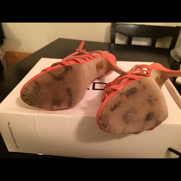 Aldo strapless high heels - Picture 4 of 4