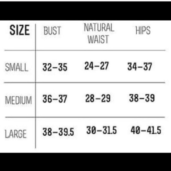 Sequined long sleeve ruffle short romper - Picture 3 of 3