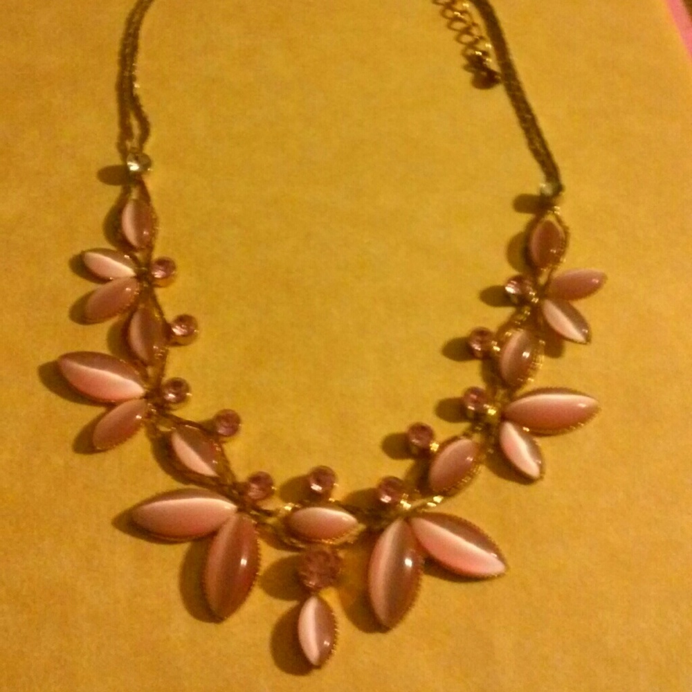 Necklace &matching earrings