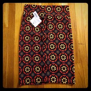 NWT Lularoe Cassie skirt - M - stretchy