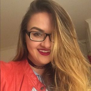 Meet your Posher, Veronica