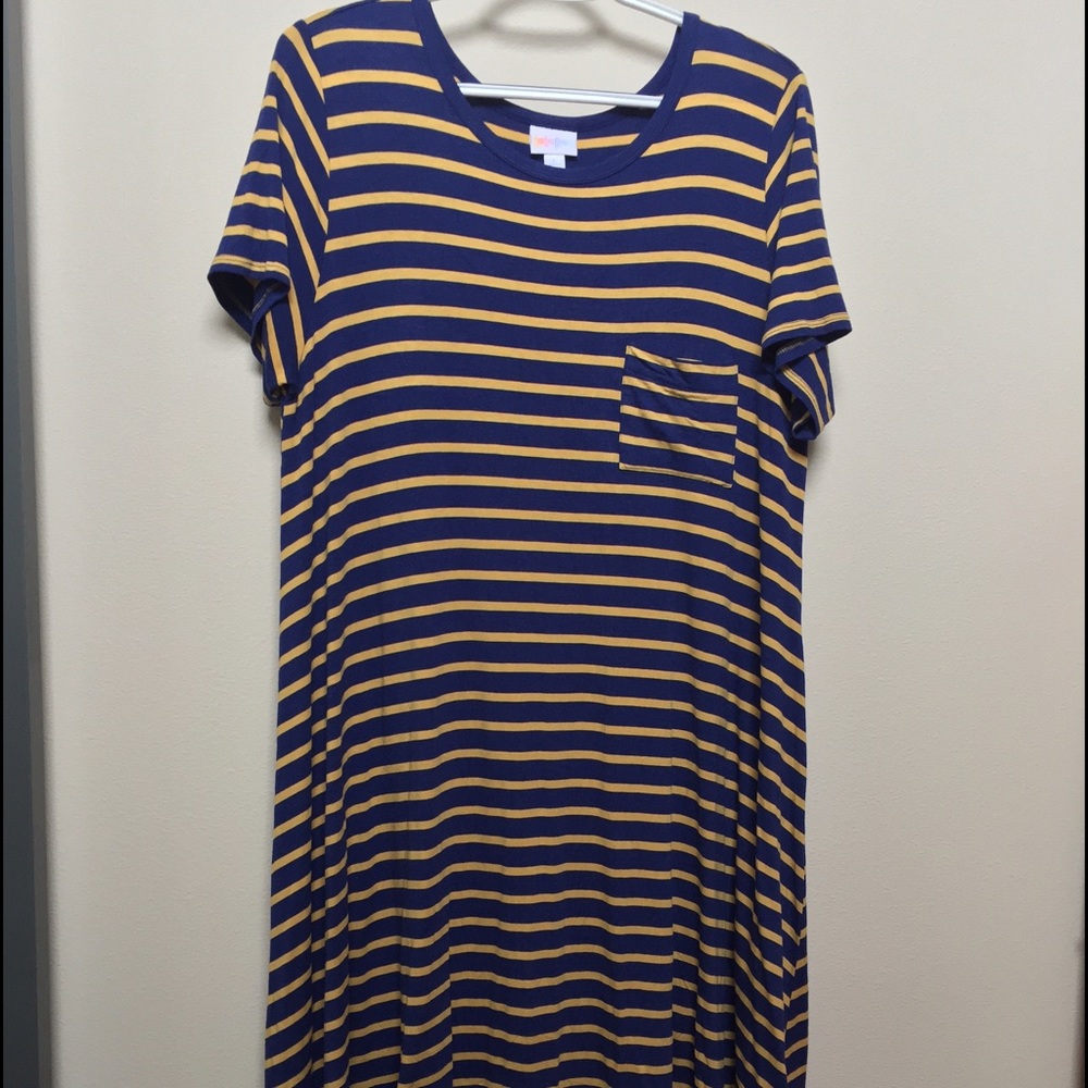 LuLaRoe "Carly" dress