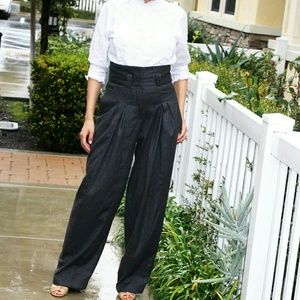 size 4, A wide leg baggy, maxi grey dress pants.