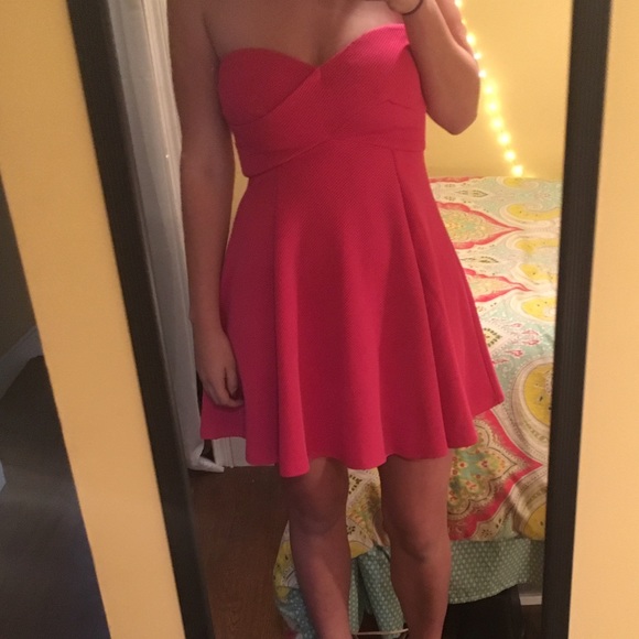 Pink strapless dress - Picture 1 of 1