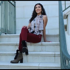 Meet your Posher, Yulisa