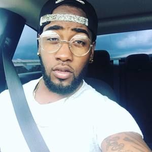 Meet your Posher, Dedric