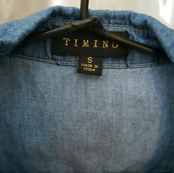 Jean tie front blouse - Picture 3 of 4