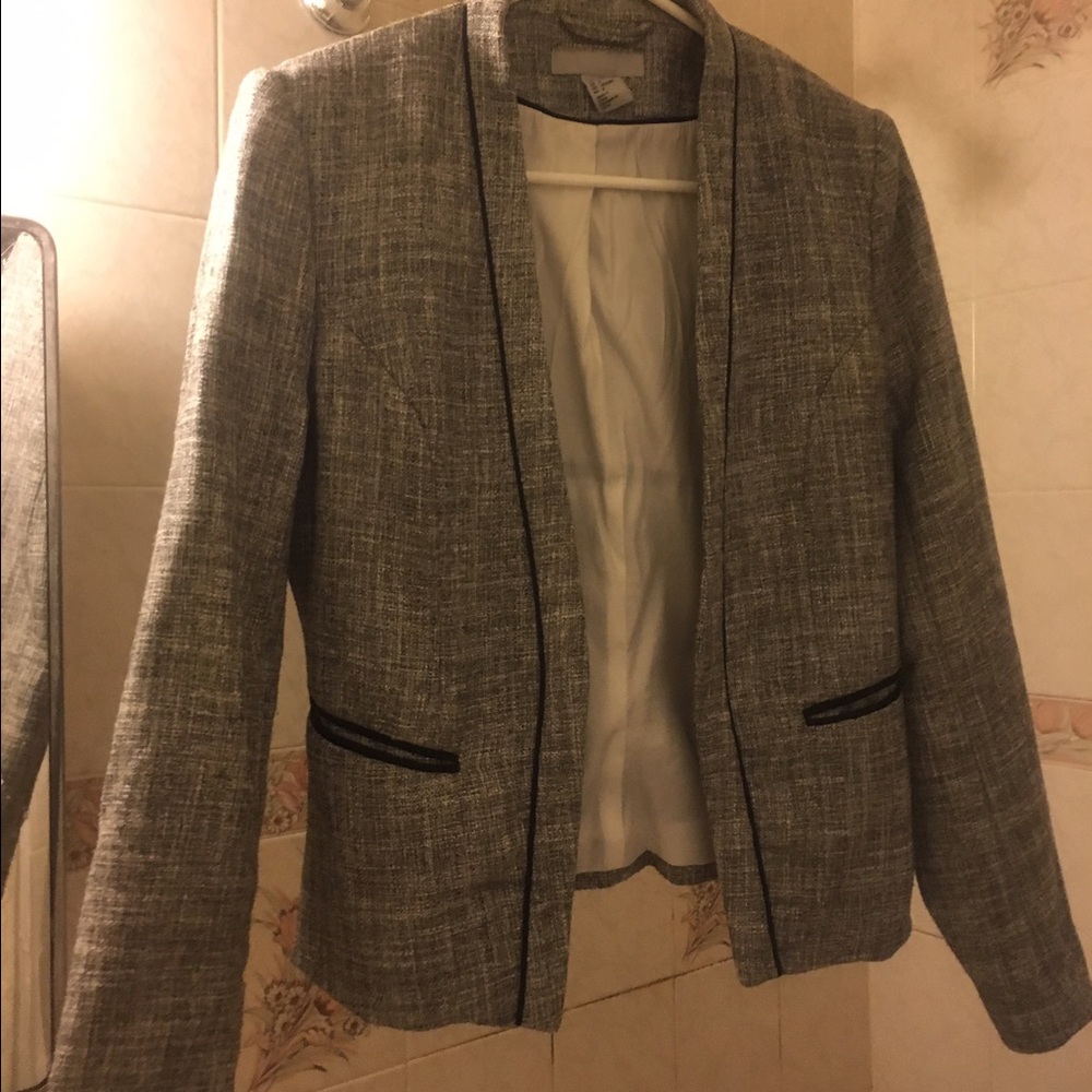 H&M fitted, beautiful blazer