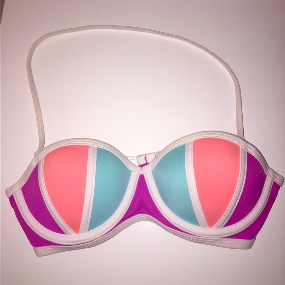 Bikini top