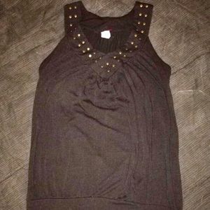 Black Top-Metal Accents