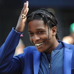 Meet your Posher, Andre