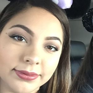 Meet your Posher, Sydney