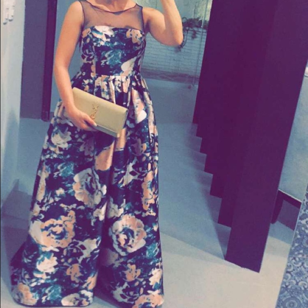 Gown, maternity or not!