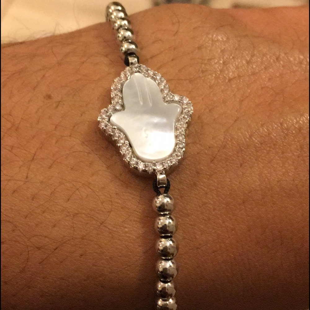 Hamsa hand bracelet MOP