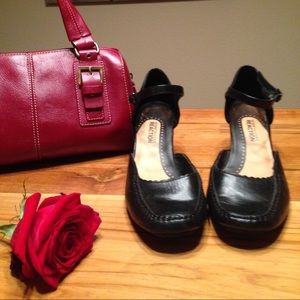 🌹🌹Kenneth Cole Reaction feminine shoe👠