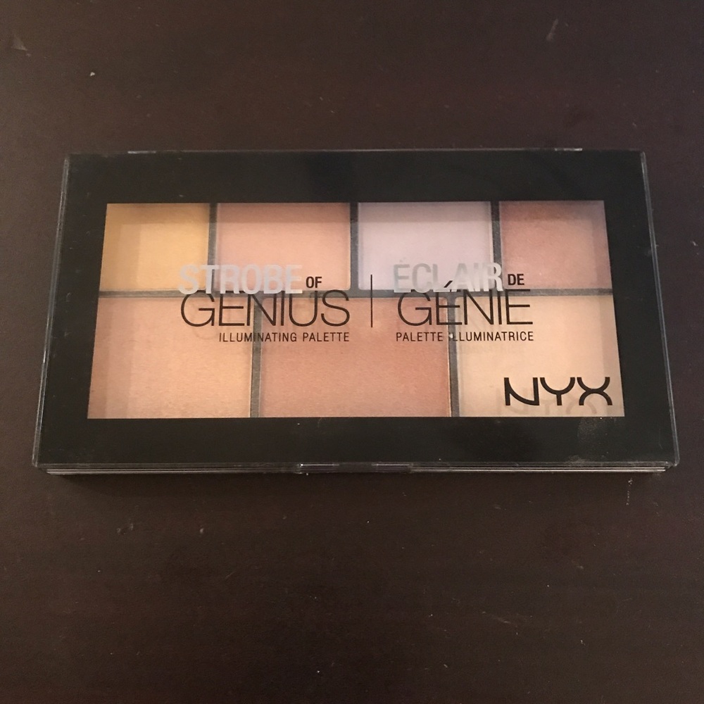 NYX Strobe of Genius Illuminating Palette