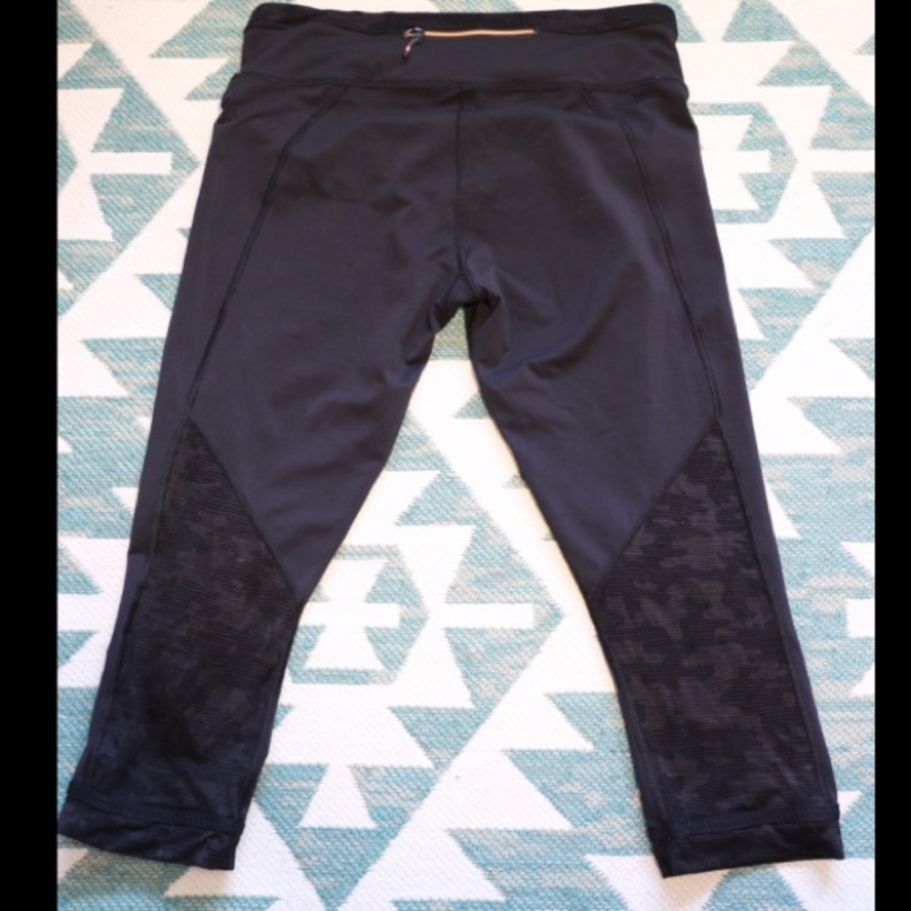 Lululemon crop leggings