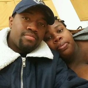 Meet your Posher, Dennis