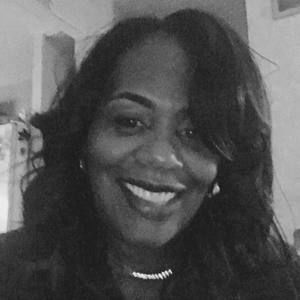 Meet your Posher, Janet