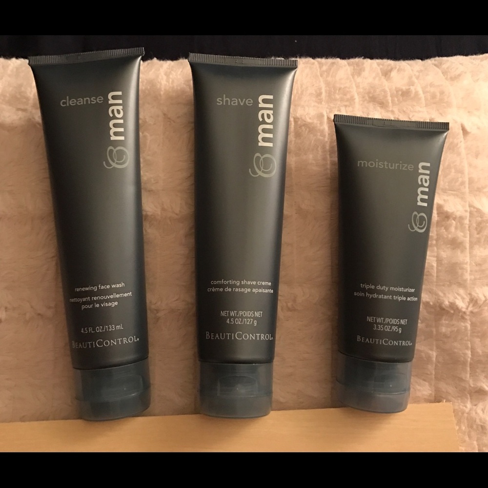 Beauticontrol shave and face care set for men!