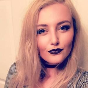 Meet your Posher, Kelley