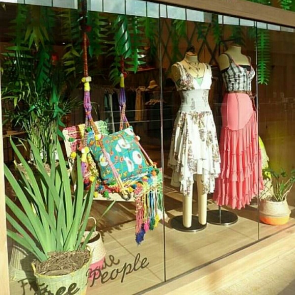 Free People Collection Section - Picture 3 of 3