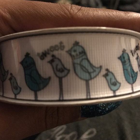 Ribbon - Picture 1 of 2