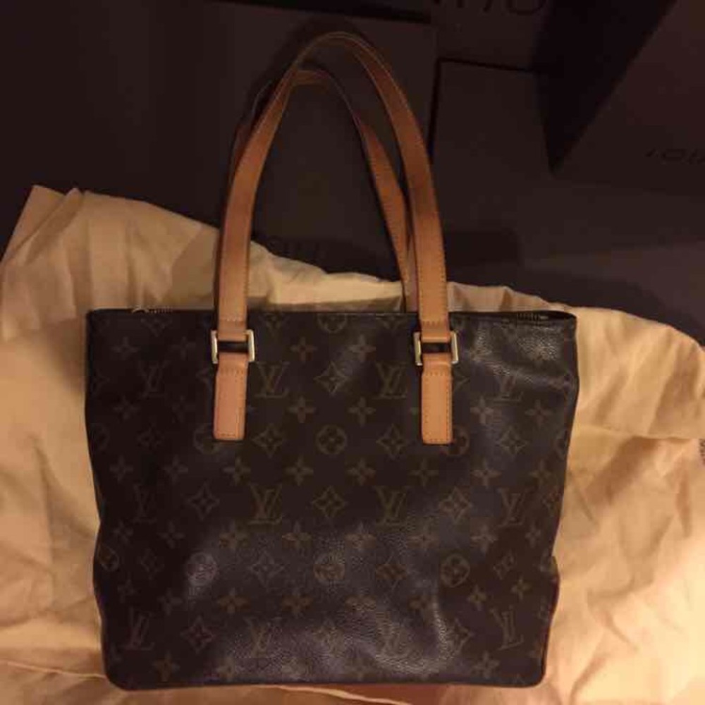 -sold-  Authentic Louis Vuitton Bag