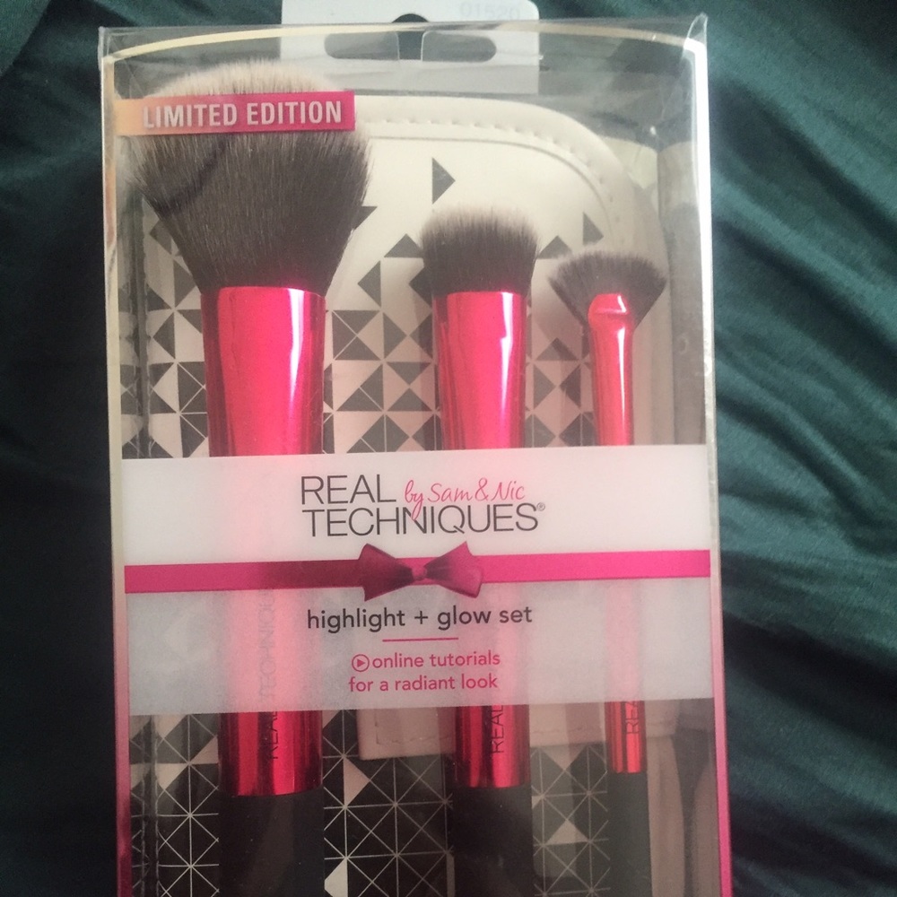 Real technique brush set