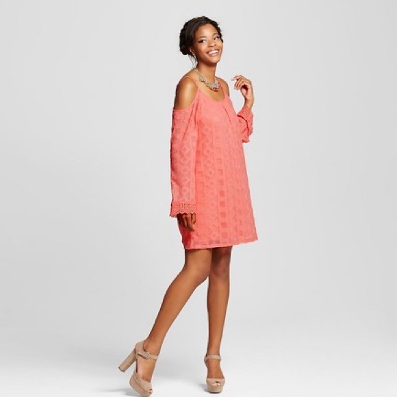Xhilaration Dresses & Skirts - 🎉HP🎉 NWOT Lace Cold Shoulder Dress