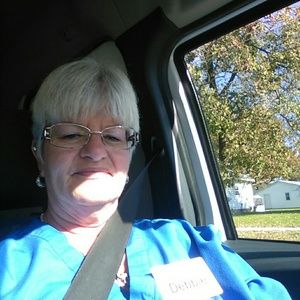 Meet your Posher, Debra