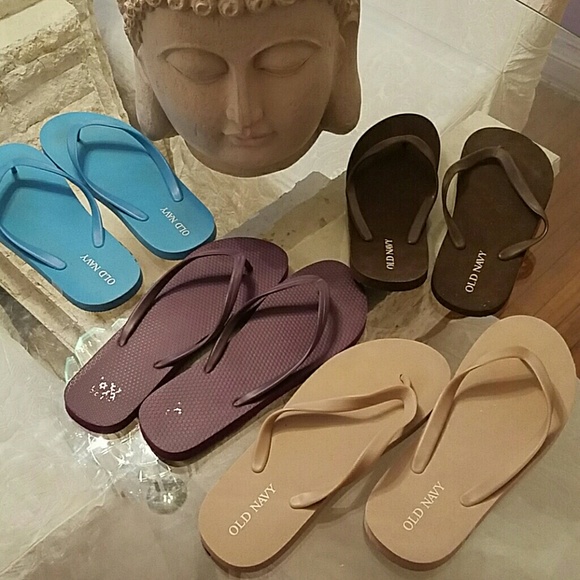 Old Navy Shoes - BUNDLE DEAL OLD NAVY FLIP FLOPS (4 PAIR)