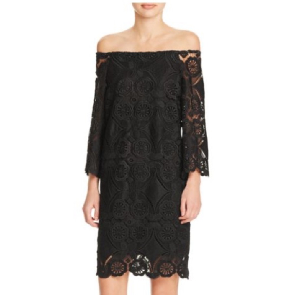 Lucy Paris
Off-The-Shoulder Lace Dress