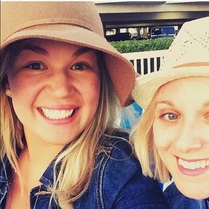 Meet your Posher, Christina