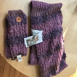 NWT Scarf and mittens