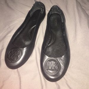 Michael Kors leather flats