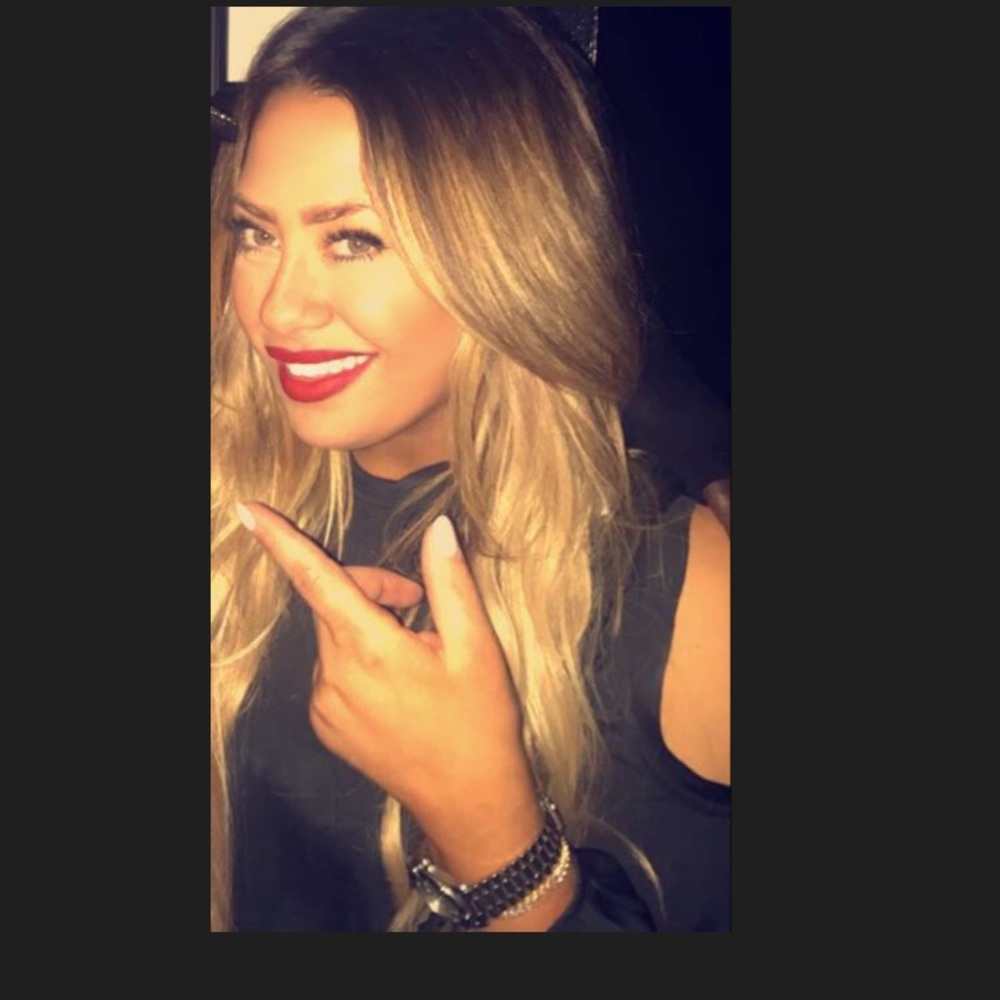 Meet your Posher, Jessica