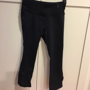 Black cropped exercise leggings, size XS