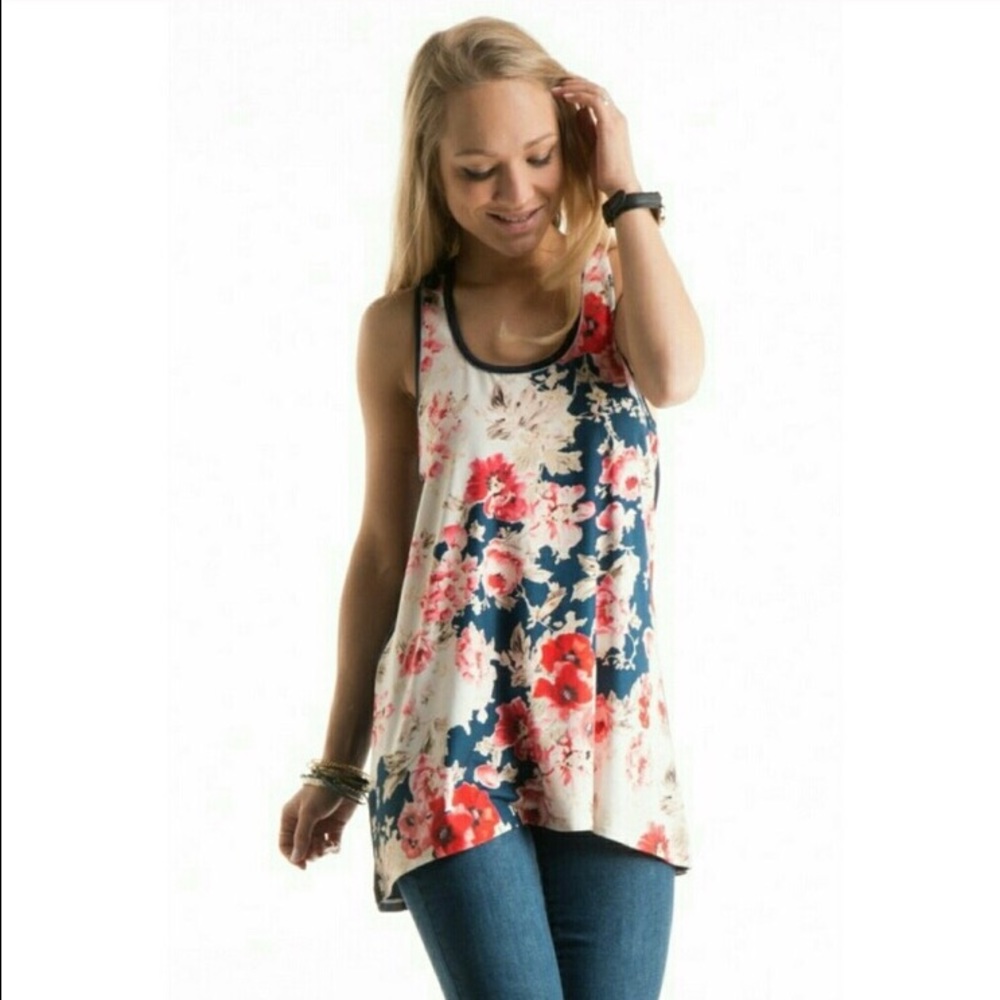 NWT Boutique Floral Print Racer Back Tank - Picture 1 of 5