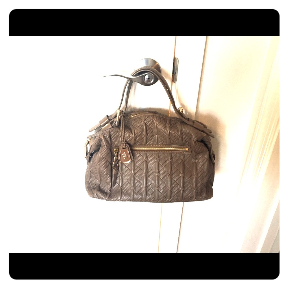Price ⬇️Cole Haan Bag! 💼👛